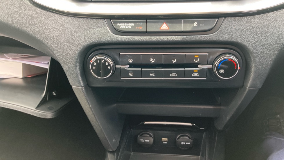 Kia Xceed 1.0T GDi ISG Connect 5dr Petrol Hatchback - Image 22