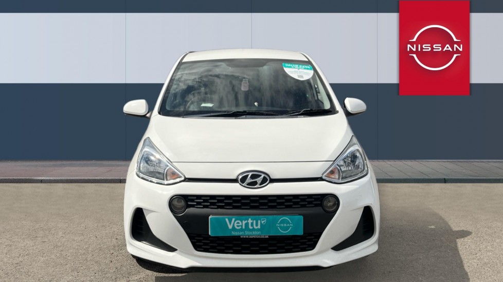 Hyundai i10 1.0 SE 5dr Petrol Hatchback - Image 3
