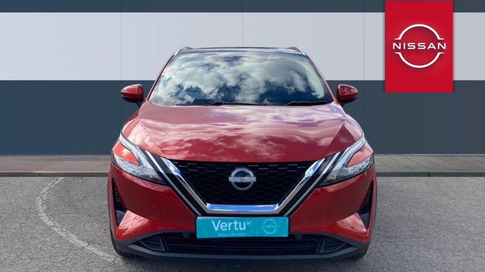Nissan Qashqai 1.3 DiG-T MH 158 Acenta Premium 5dr Xtronic Petrol Hatchback - Image 3