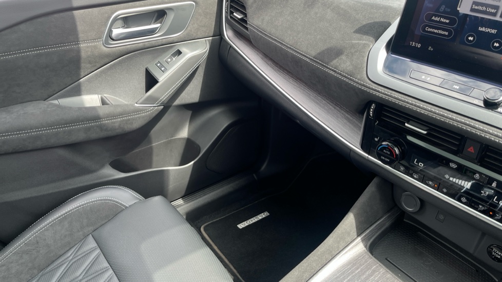 Nissan Qashqai 1.5 E-Power 205 Tekna+ 5dr Auto Hybrid Hatchback - Image 14