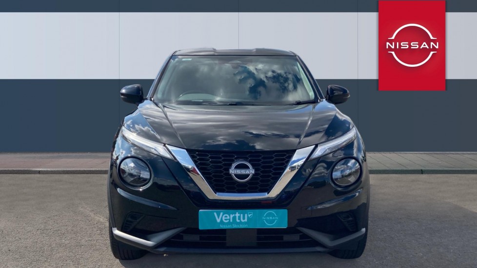 Nissan Juke 1.0 DiG-T Acenta Premium 5dr DCT Petrol Hatchback - Image 3
