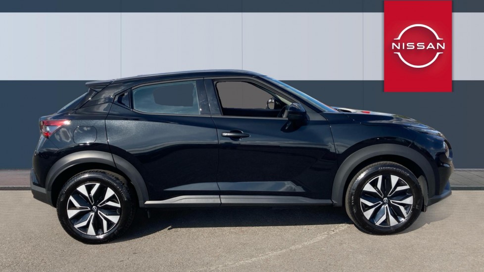 Nissan Juke 1.0 DiG-T Acenta Premium 5dr DCT Petrol Hatchback - Image 5