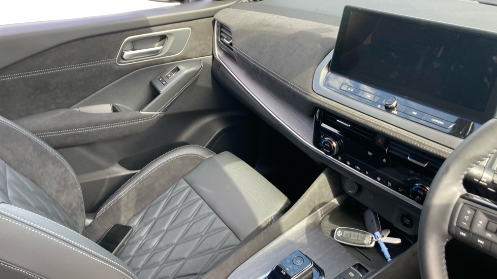 Nissan Qashqai 1.5 E-Power 205 Tekna+ 5dr Auto Hybrid Hatchback - Image 14