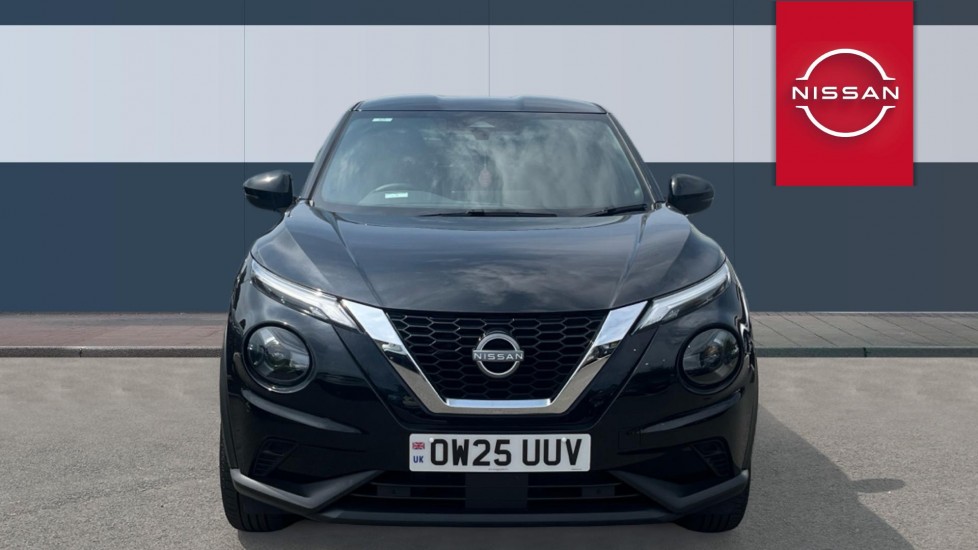 Nissan Juke 1.0 DiG-T N-Connecta 5dr Petrol Hatchback - Image 3