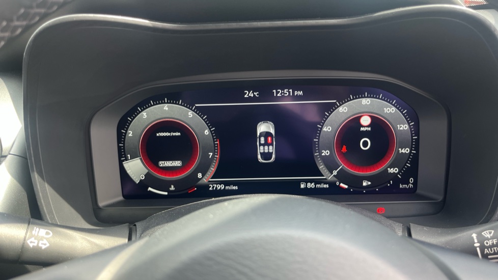 Nissan Juke 1.0 DiG-T N-Connecta 5dr Petrol Hatchback - Image 18