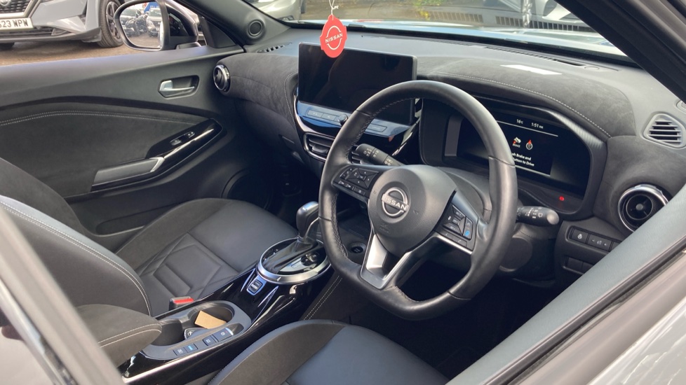 Nissan Juke 1.6 Hybrid Tekna+ 5dr Auto Hybrid Hatchback - Image 11