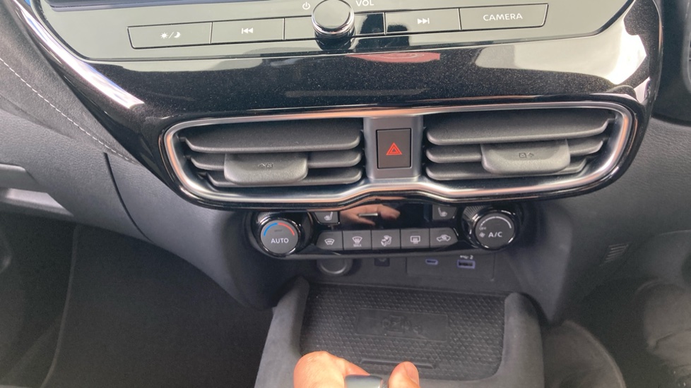 Nissan Juke 1.6 Hybrid Tekna+ 5dr Auto Hybrid Hatchback - Image 22