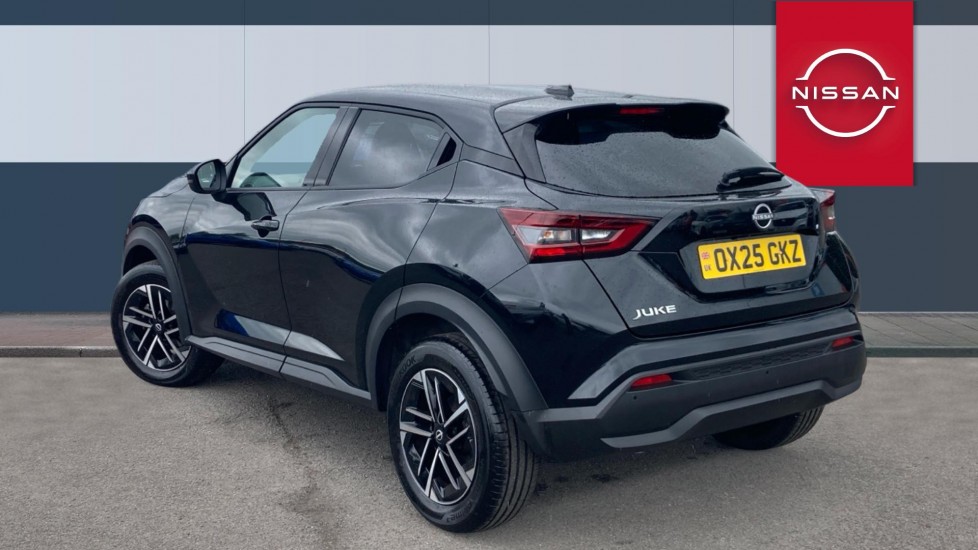 Nissan Juke 1.0 DiG-T N-Connecta 5dr Petrol Hatchback - Image 2