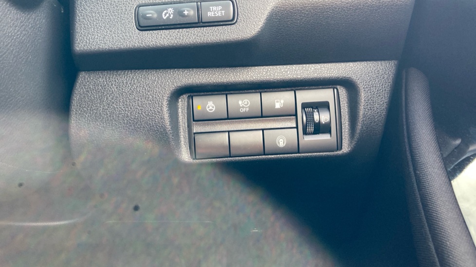 Nissan LEAF 110kW N-Connecta 39kWh 5dr Auto Electric Hatchback - Image 27