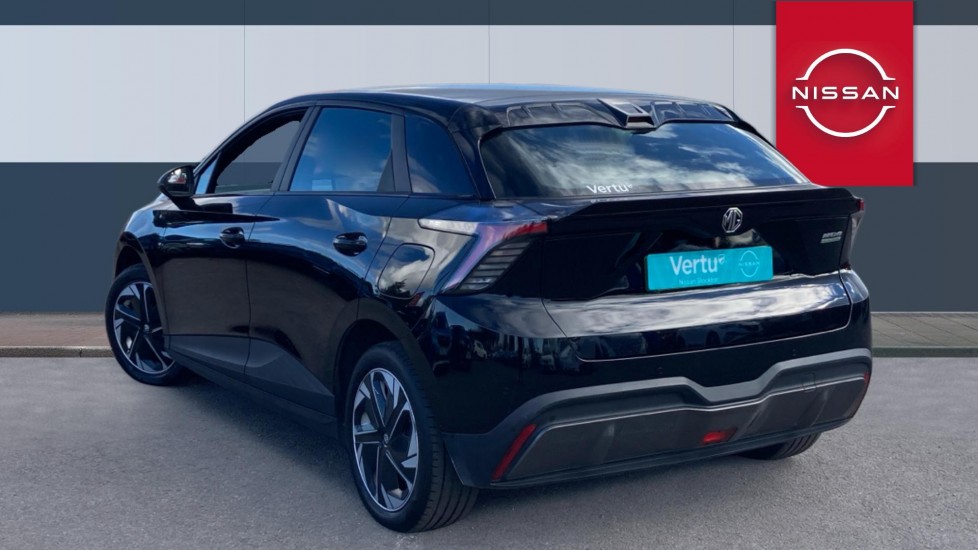 MG MG4 125kW SE EV 51kWh 5dr Auto Electric Hatchback - Image 2