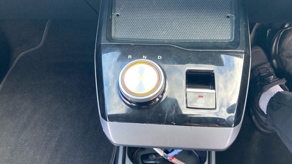 MG MG4 125kW SE EV 51kWh 5dr Auto Electric Hatchback - Image 13
