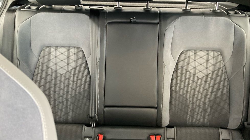 Volkswagen Golf 1.5 TSI 150 R-Line 5dr Petrol Hatchback - Image 15