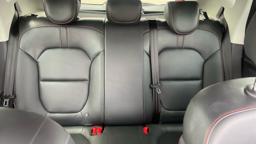 MG ZS 1.5 VTi-TECH Exclusive 5dr Petrol Hatchback - Image 15