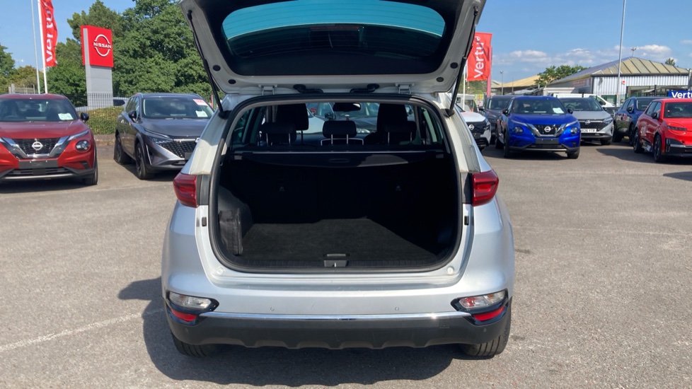 Kia Sportage 1.6 CRDi 48V ISG 2 5dr DCT Auto Diesel Estate - Image 4