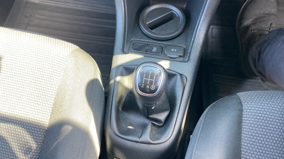 Skoda CITIGO 1.0 MPI Colour Edition 5dr Petrol Hatchback - Image 13