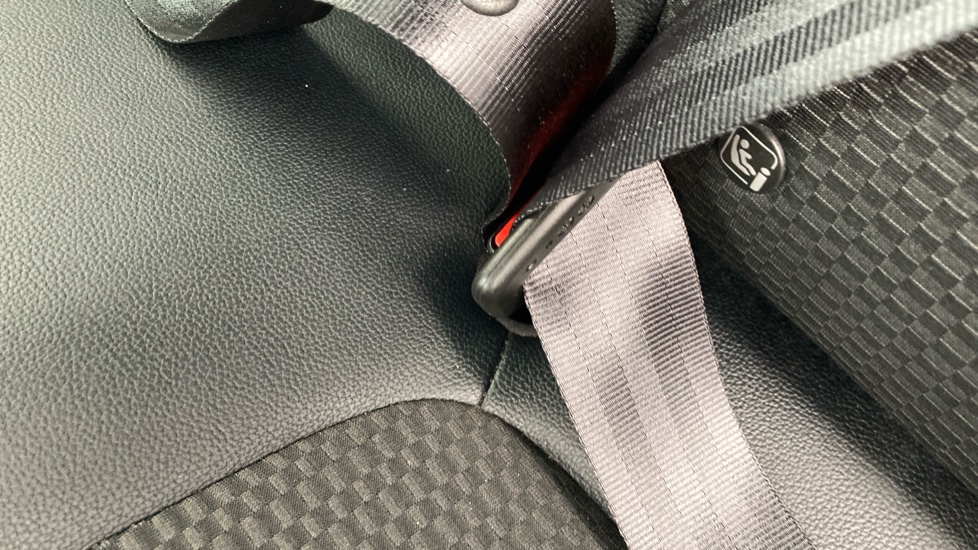 Ford Fiesta 1.0 EcoBoost Hybrid mHEV 155 ST-Line X Edition 5dr Petrol Hatchback - Image 17