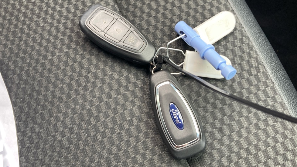 Ford Fiesta 1.0 EcoBoost Hybrid mHEV 155 ST-Line X Edition 5dr Petrol Hatchback - Image 20