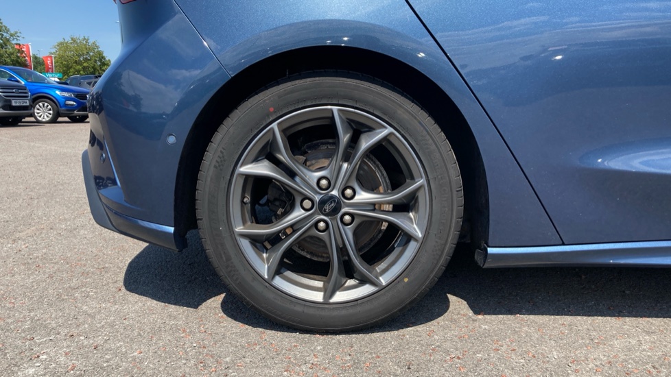 Ford Focus 1.5 EcoBoost 150 ST-Line 5dr Petrol Hatchback - Image 7