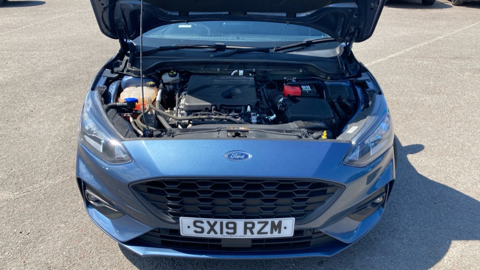 Ford Focus 1.5 EcoBoost 150 ST-Line 5dr Petrol Hatchback - Image 8