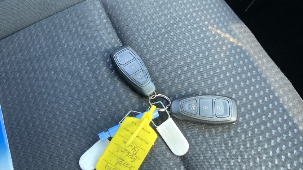 Ford Focus 1.5 EcoBoost 150 ST-Line 5dr Petrol Hatchback - Image 20