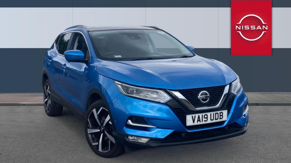 Nissan Qashqai 1.5 dCi 115 Tekna 5dr Diesel Hatchback - Image 1
