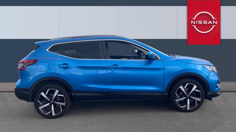 Nissan Qashqai 1.5 dCi 115 Tekna 5dr Diesel Hatchback - Image 5