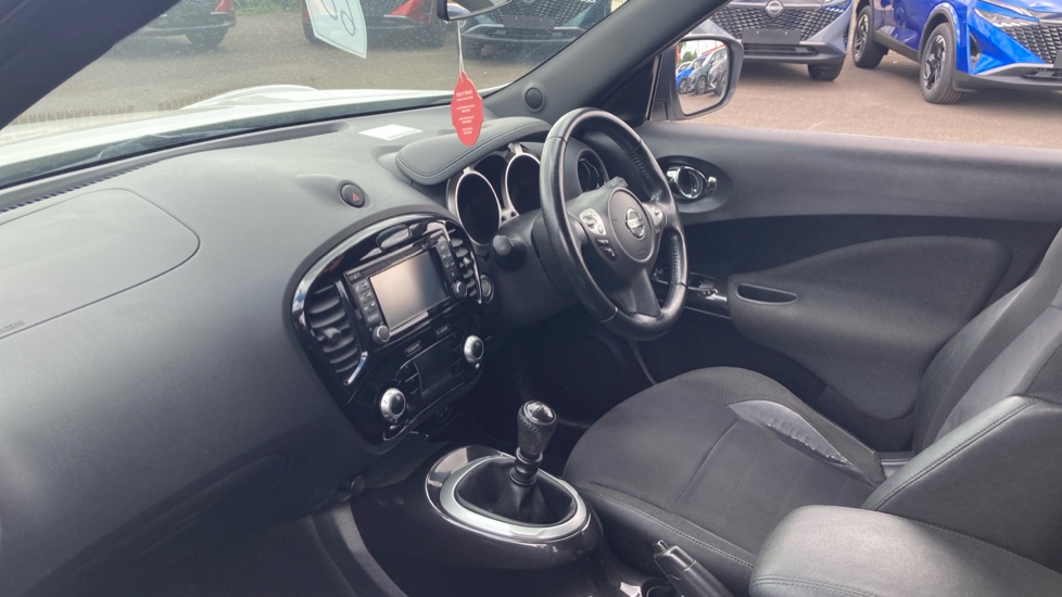 Nissan Juke 1.5 dCi N-Connecta 5dr Diesel Hatchback - Image 9