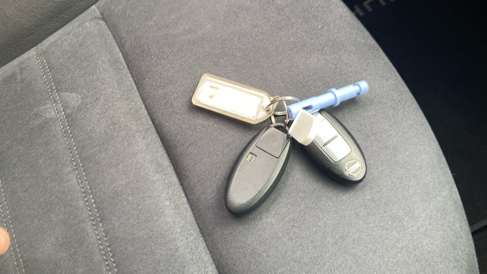 Nissan Juke 1.5 dCi N-Connecta 5dr Diesel Hatchback - Image 20