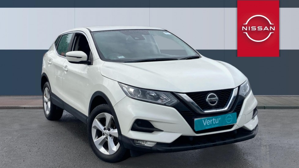 Nissan Qashqai 1.3 DiG-T Acenta Premium 5dr Petrol Hatchback - Image 1