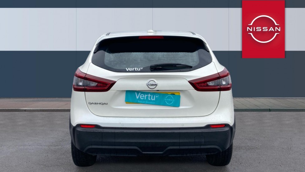 Nissan Qashqai 1.3 DiG-T Acenta Premium 5dr Petrol Hatchback - Image 6