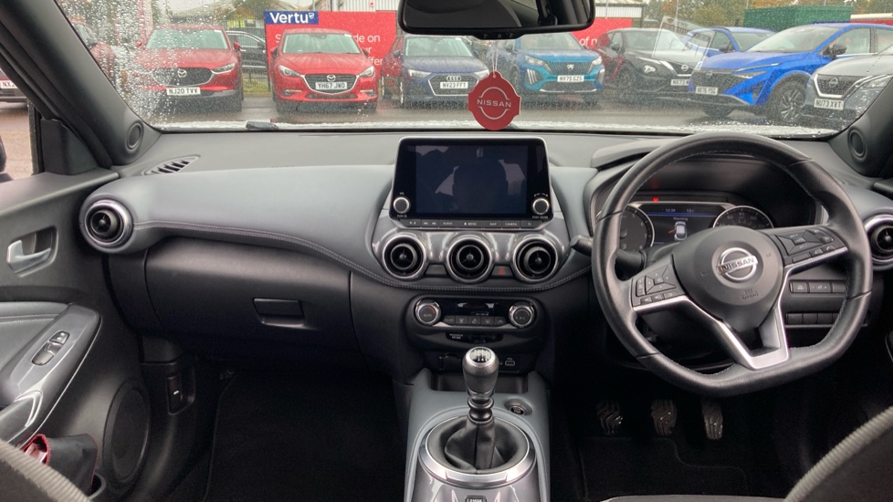 Nissan Juke 1.0 DiG-T 114 N-Connecta 5dr Petrol Hatchback - Image 10