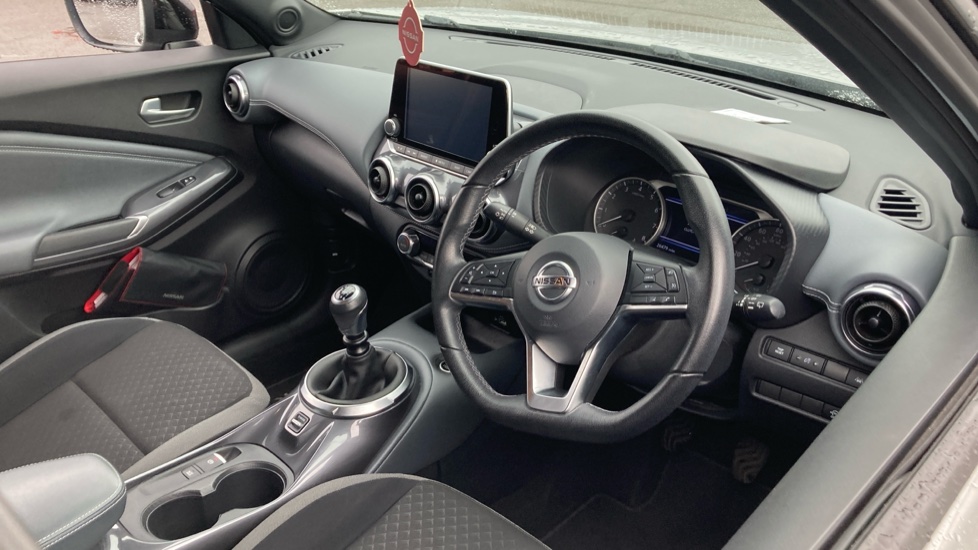Nissan Juke 1.0 DiG-T 114 N-Connecta 5dr Petrol Hatchback - Image 11