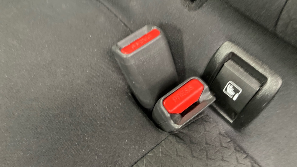 Nissan Juke 1.0 DiG-T 114 N-Connecta 5dr Petrol Hatchback - Image 17