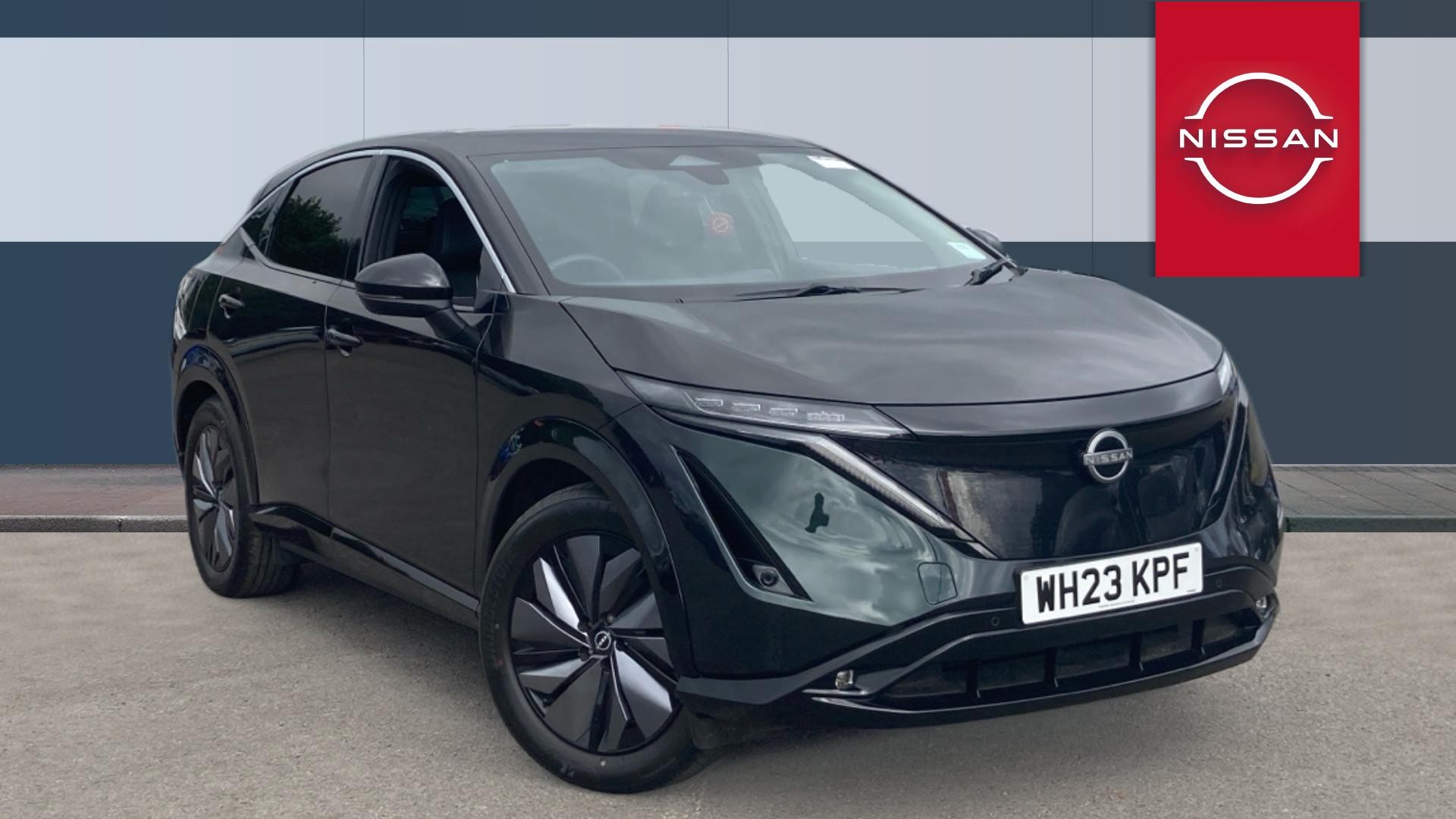 Nissan Ariya listing photo