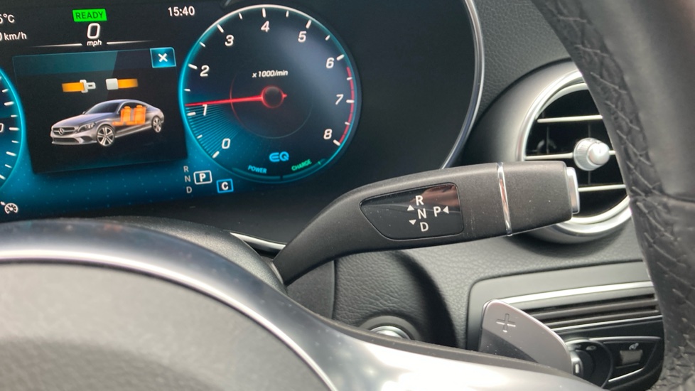 Mercedes-Benz C-Class C200 AMG Line Premium 2dr 9G-Tronic Petrol Coupe - Image 13