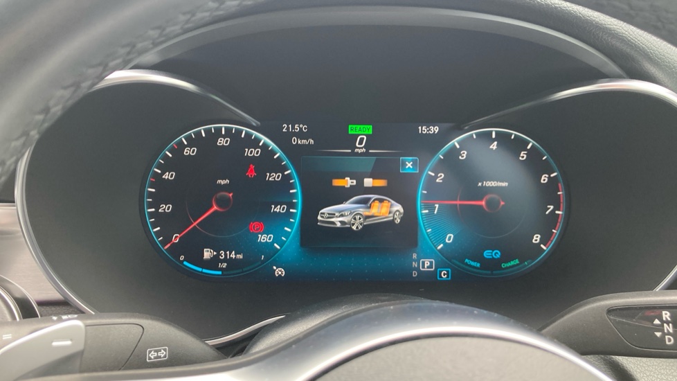 Mercedes-Benz C-Class C200 AMG Line Premium 2dr 9G-Tronic Petrol Coupe - Image 18