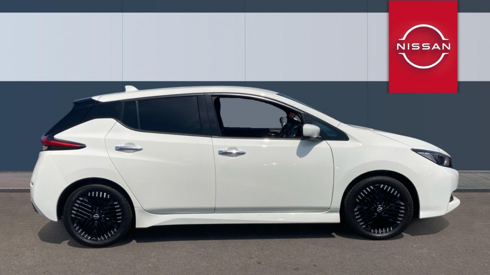 Nissan LEAF 110kW Shiro 39kWh 5dr Auto Electric Hatchback - Image 5