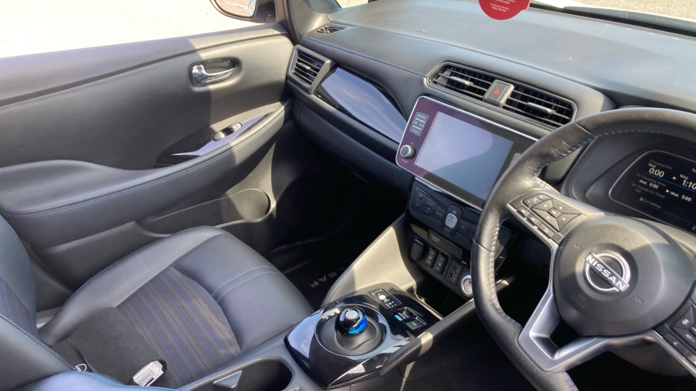 Nissan LEAF 110kW Shiro 39kWh 5dr Auto Electric Hatchback - Image 14