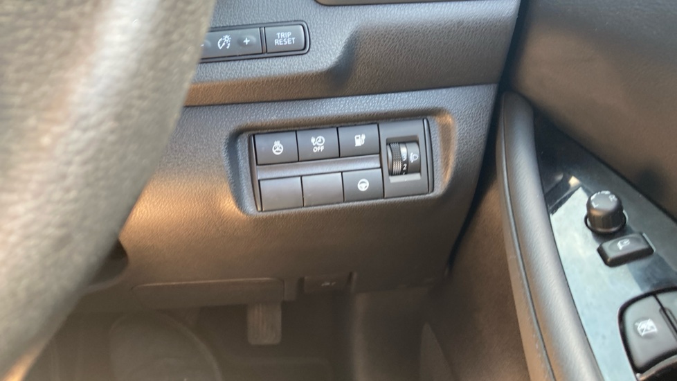 Nissan LEAF 110kW Shiro 39kWh 5dr Auto Electric Hatchback - Image 27