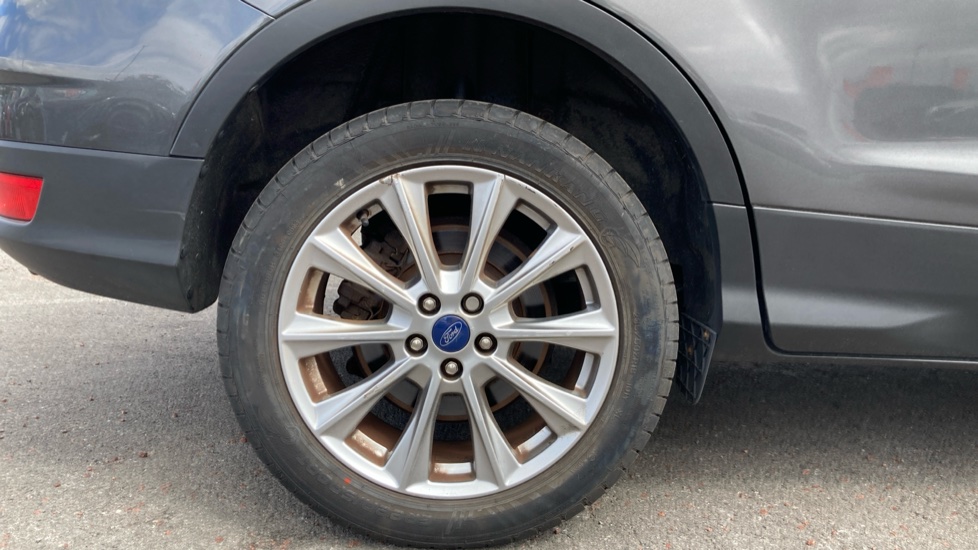 Ford Kuga 1.5 TDCi Titanium Edition 5dr 2WD Diesel Estate - Image 7