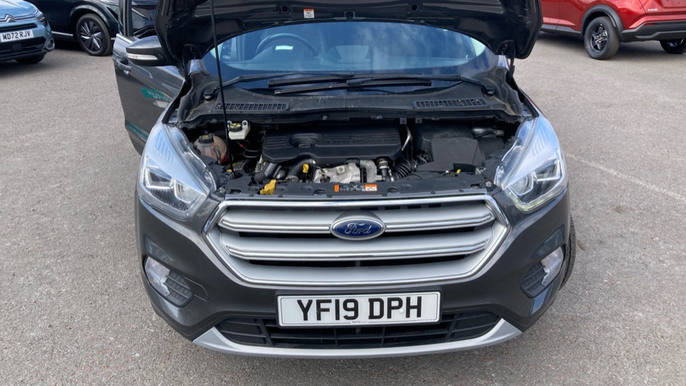 Ford Kuga 1.5 TDCi Titanium Edition 5dr 2WD Diesel Estate - Image 8