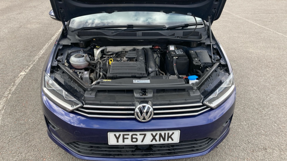 Volkswagen Golf SV 1.4 TSI SE 5dr Petrol Hatchback - Image 8