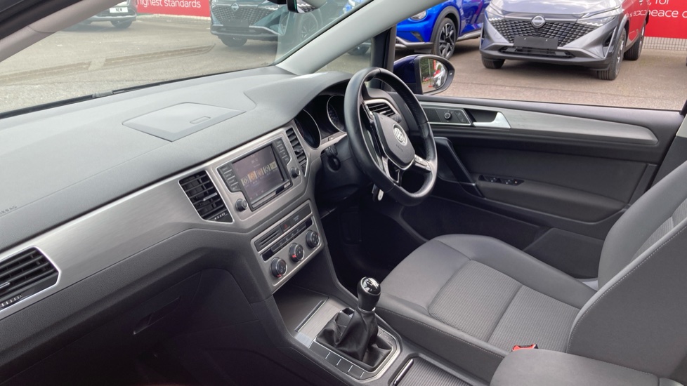 Volkswagen Golf SV 1.4 TSI SE 5dr Petrol Hatchback - Image 9