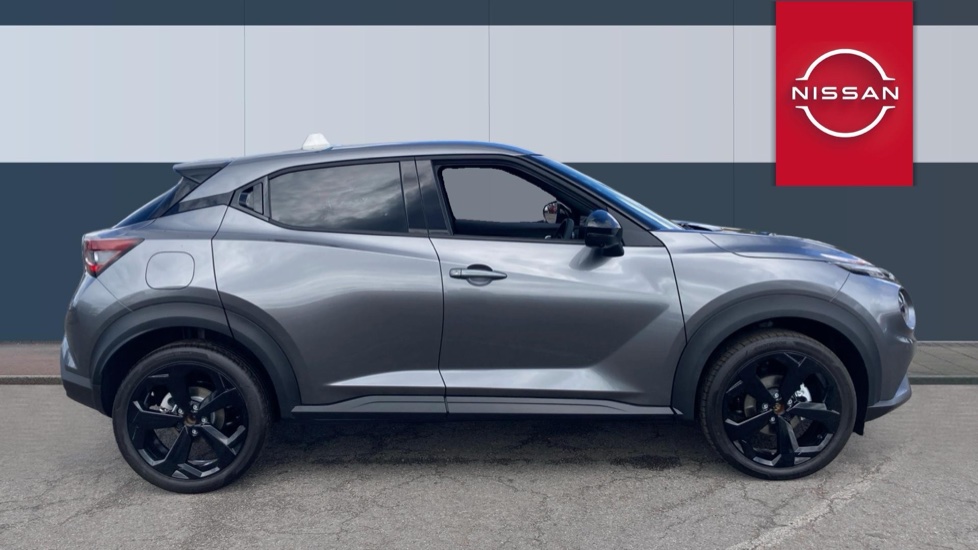 Nissan Juke 1.0 DiG-T N-Connecta 5dr Petrol Hatchback - Image 5