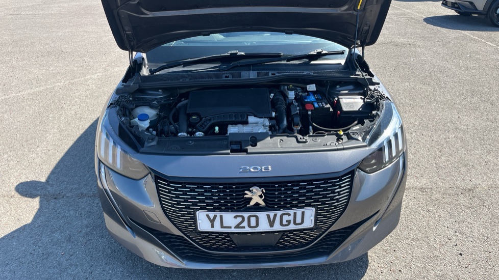 Peugeot 208 1.2 PureTech 100 GT Line 5dr Petrol Hatchback - Image 8