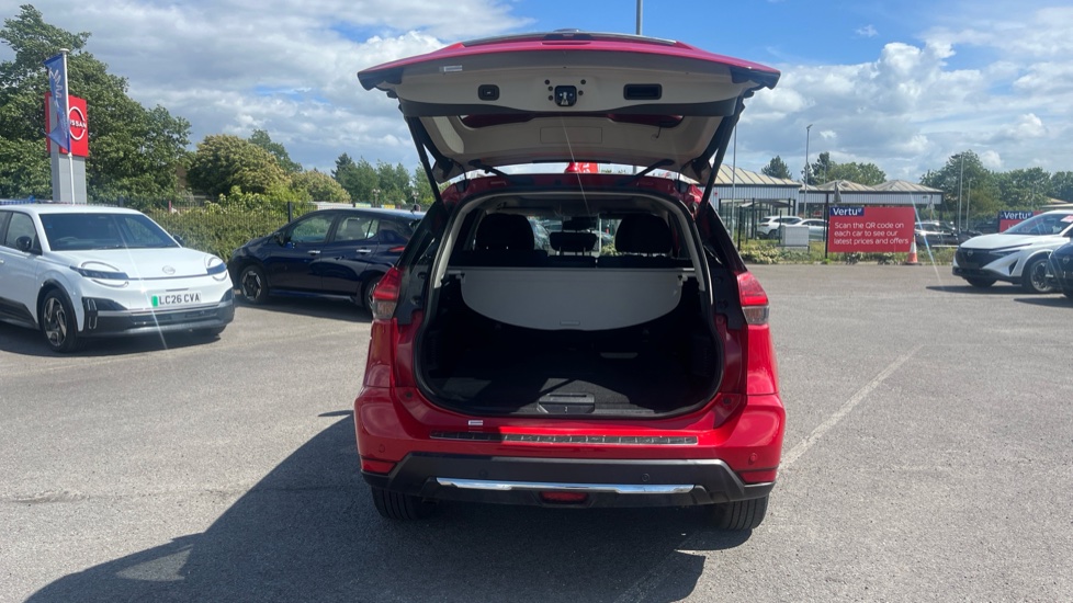 Nissan X-Trail 1.3 DiG-T 158 N-Connecta 5dr DCT Petrol Station Wagon - Image 4
