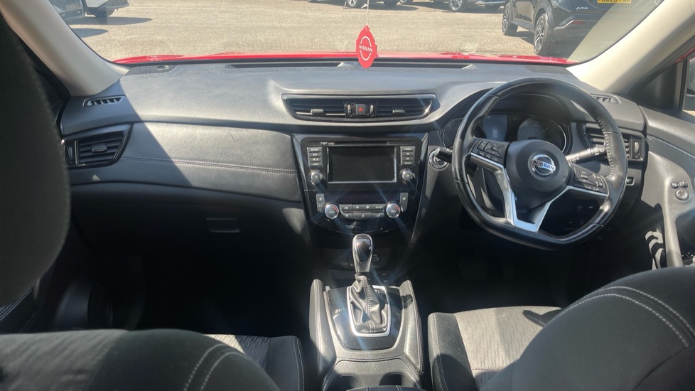 Nissan X-Trail 1.3 DiG-T 158 N-Connecta 5dr DCT Petrol Station Wagon - Image 10