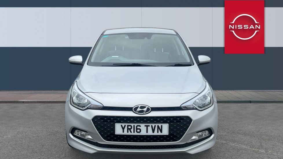 Hyundai i20 1.4 SE 5dr Petrol Hatchback - Image 3