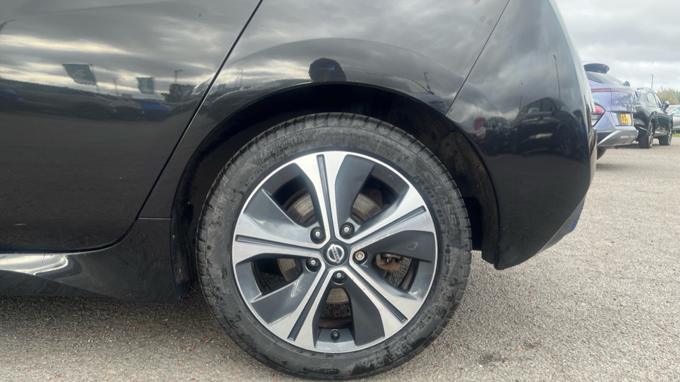 Nissan LEAF 110kW 2.Zero 40kWh 5dr Auto Electric Hatchback - Image 7