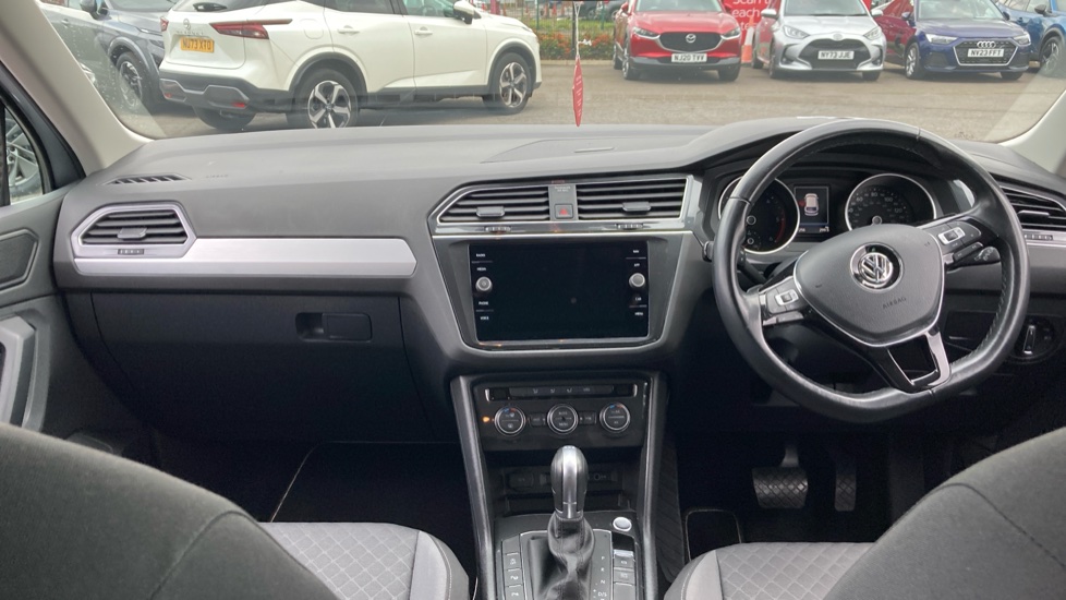 Volkswagen Tiguan 2.0 TDi 150 4Motion Match 5dr DSG Diesel Estate - Image 10